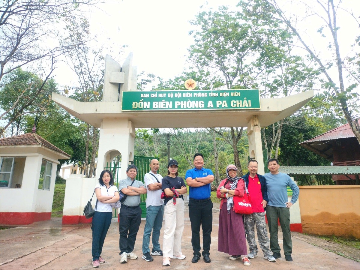 cot-co-a-pa-chai-thieng-lieng-va-tu-hao-noi-cuc-tay-to-quoc-travelmagazin-3-1784719108.jpg