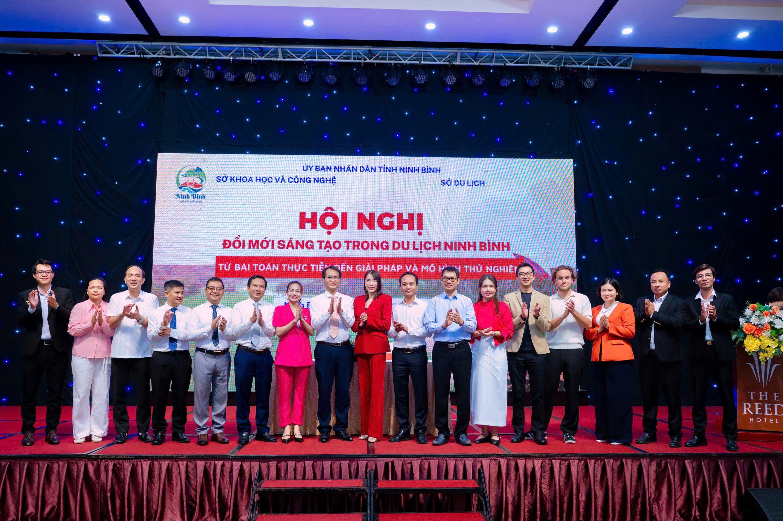 du-lich-ninh-binh-tim-cach-giu-khach-lau-hon-travelplus-1792255164.jpg