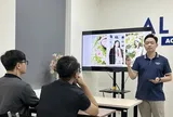 Độc đáo lớp học chụp ảnh “sống ảo” cho vợ, bạn gái thu hút đông đảo đàn ông Hà Nội tham gia