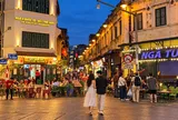 Có một Hà Nội rất khác sau hoàng hôn