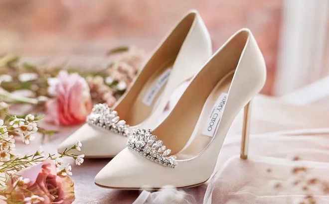 Bật mí 10 thương hiệu giày nữ nổi tiếng được ưa chuộng nhất